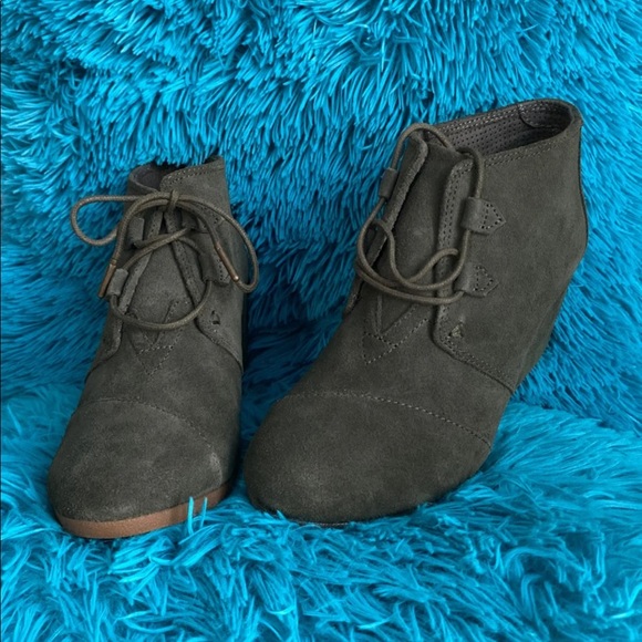 🔥🔥TOMS WEDGES 🔥🔥 - Picture 4 of 8